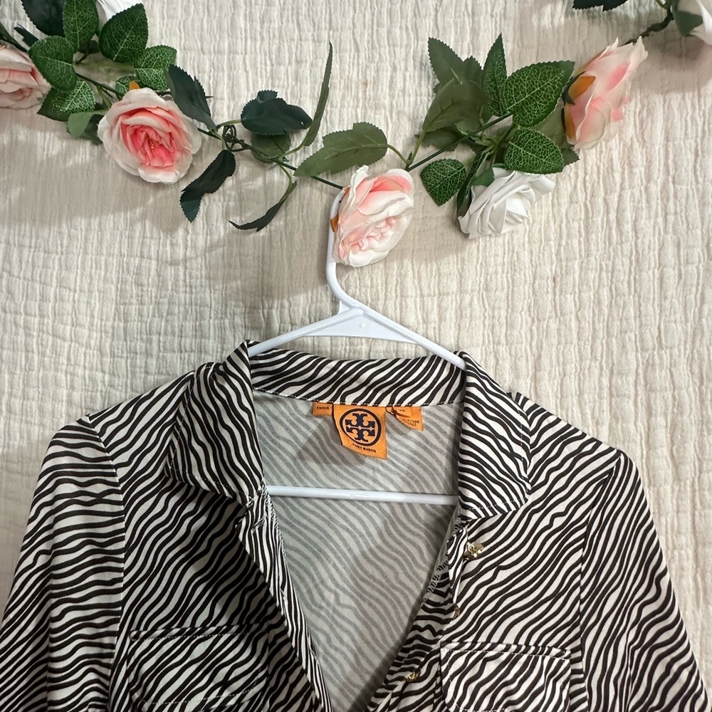 Tory Burch silk Dress with Belt - Picture 6 of 7